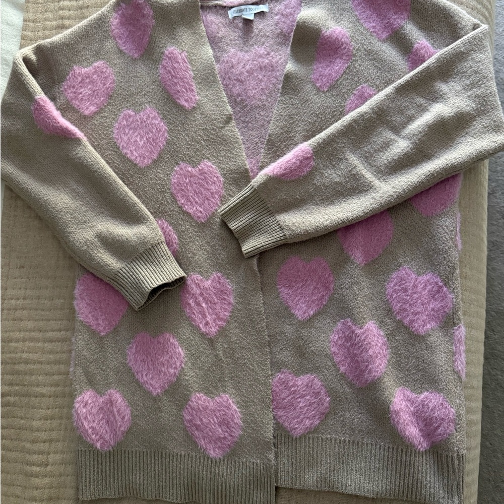 Pink Heart Patterned Sweater - Picture 2 of 3
